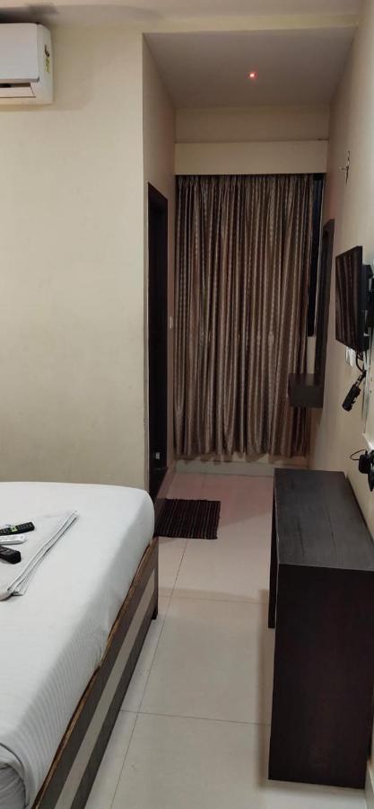 Hotel Bestend Bangalore Eksteriør billede