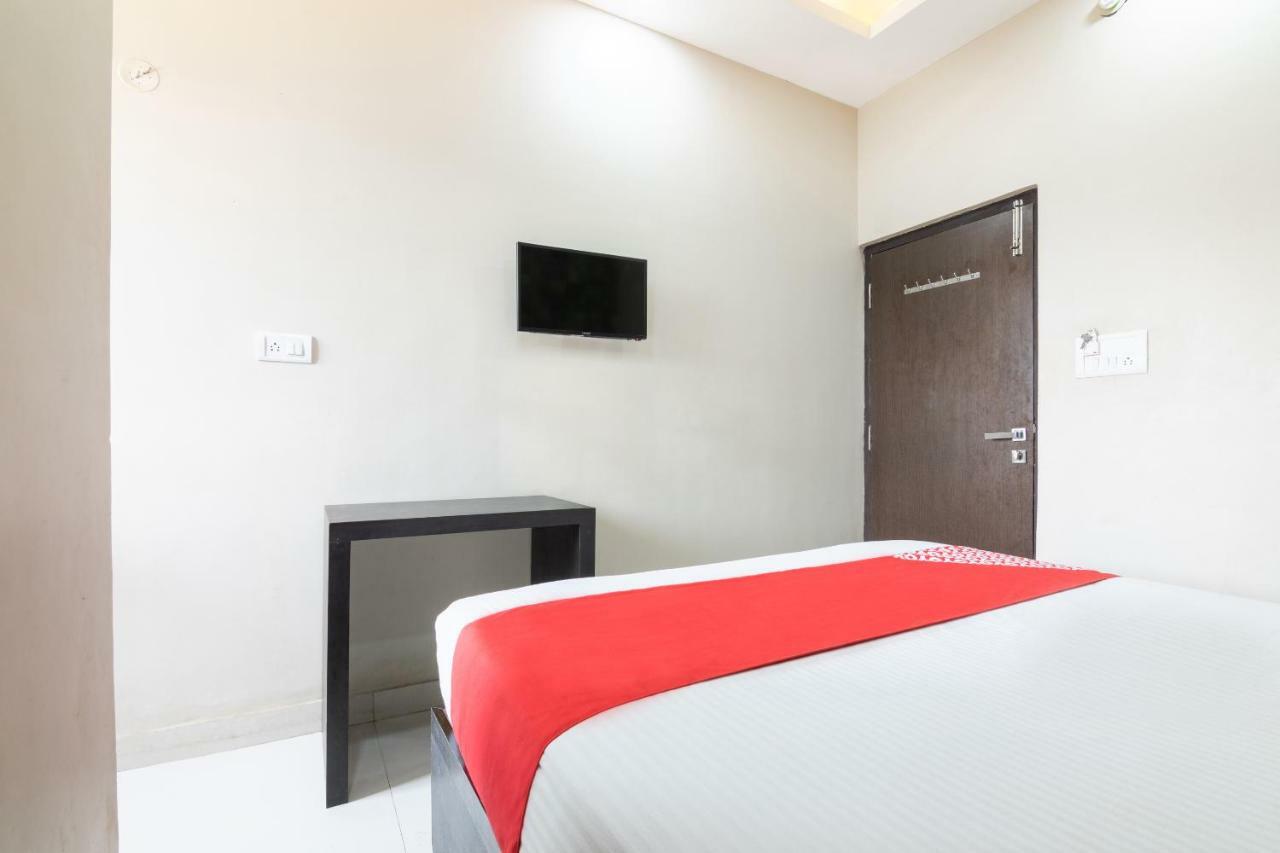 Hotel Bestend Bangalore Eksteriør billede